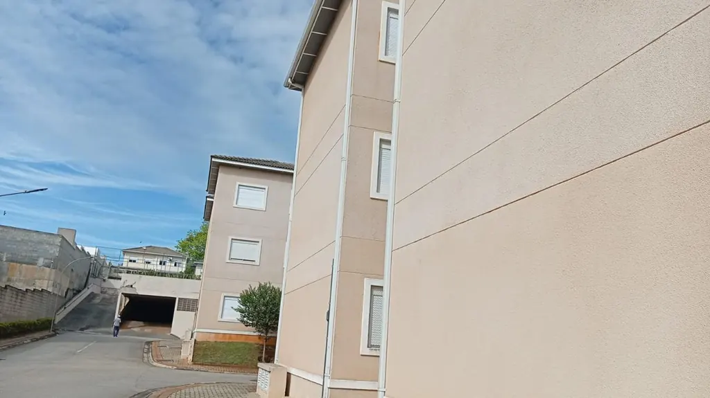 Fachada de prédio residencial inspecionada no laudo de SPDA
